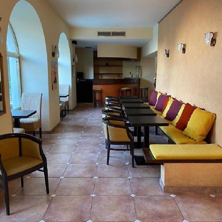 Anis Hotel Ницца Экстерьер фото